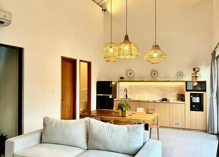 Topazio And Opalo -- Gateway To Beaches Villa Uluwatu